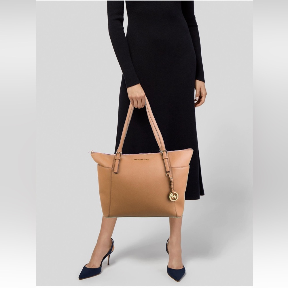 🤎 MICHAEL KORS 🤎 JET SET LARGE TOP ZIP SAFFIANO LEATHER TOTE - Picture 3 of 10